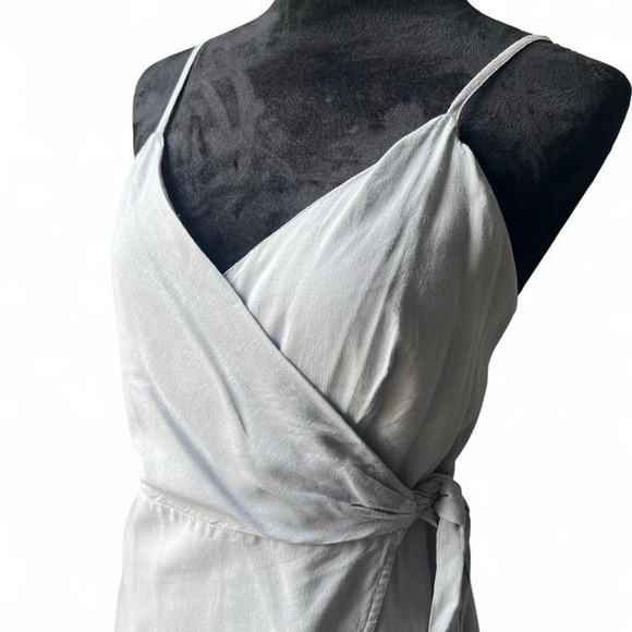 Urban Outfitters Grey Linen Blend Wrap Dress w/ Spaghetti Straps - Size Medium - Picture 2 of 13